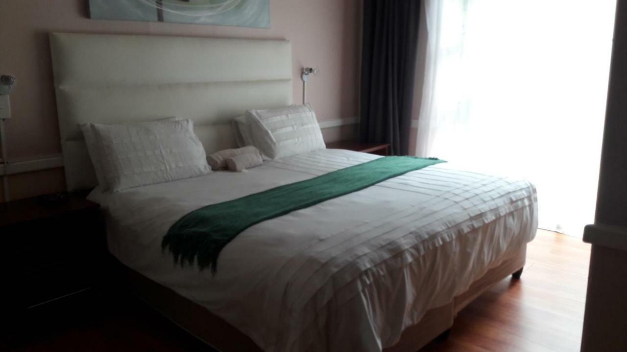 Beverly Corner Lodge Matatiele Bagian luar foto