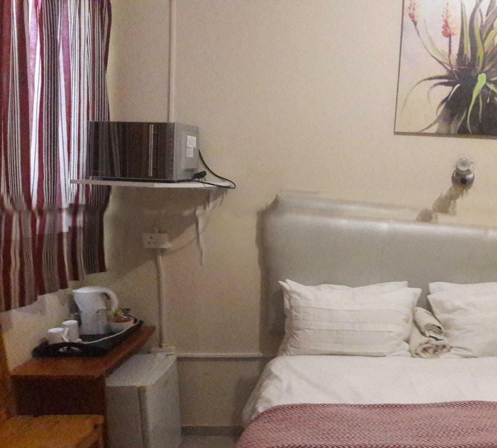 Beverly Corner Lodge Matatiele Bagian luar foto
