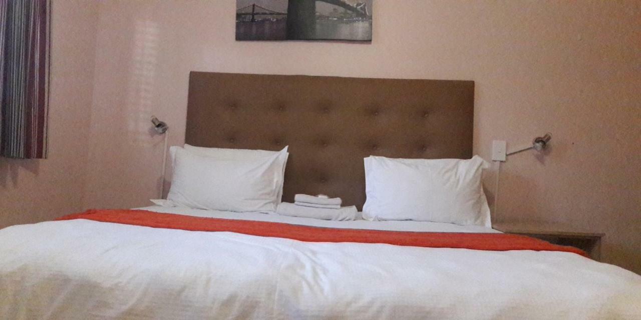 Beverly Corner Lodge Matatiele Bagian luar foto